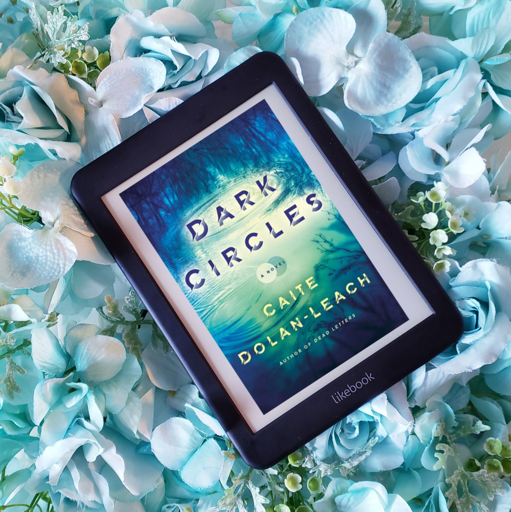 Review: Dark Circles by Caite&nbsp;Dolan-Leach